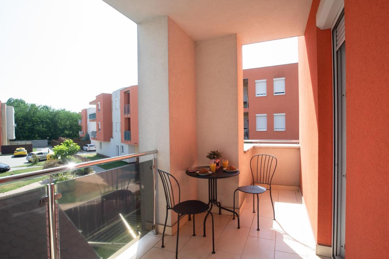 Sunny Home Near Bud With 2Br, Ac And Free Parking Vecsés Extérieur photo