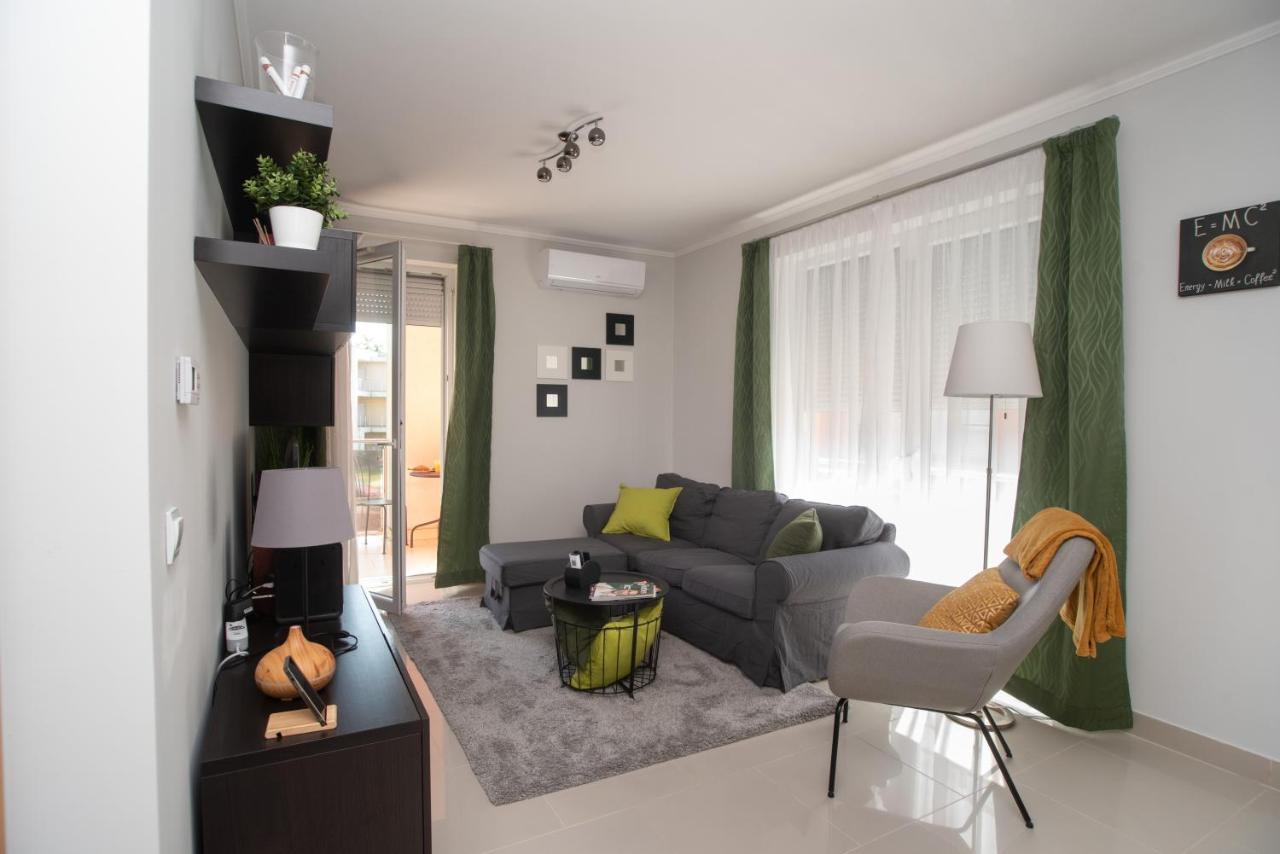 Sunny Home Near Bud With 2Br, Ac And Free Parking Vecsés Extérieur photo